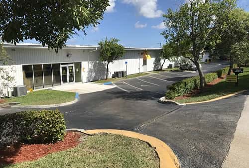 Climate Controlled Self Storage Units at 3090 Sheridan St, Hollywood, FL 33021